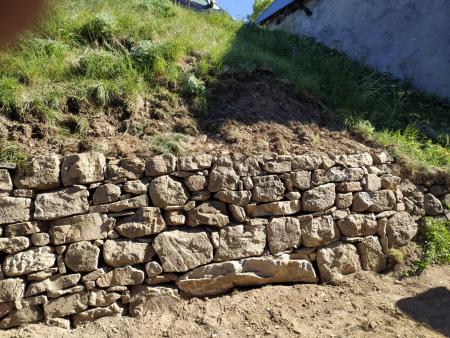 Mur de pierre sèche